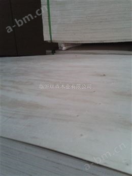 原色杨木胶合板多层板18mm优质沙发板出口韩国