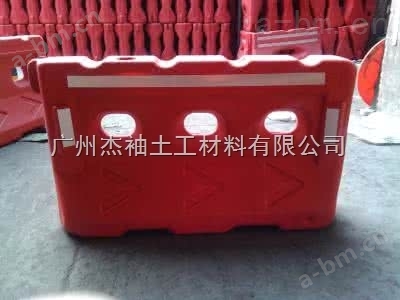 越秀水马生产厂家 广州滚塑水马出厂价格 滚塑水马价格行情